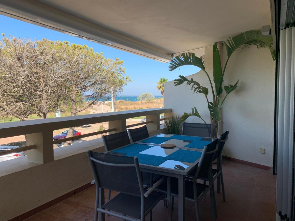 Marina Vue Apartment